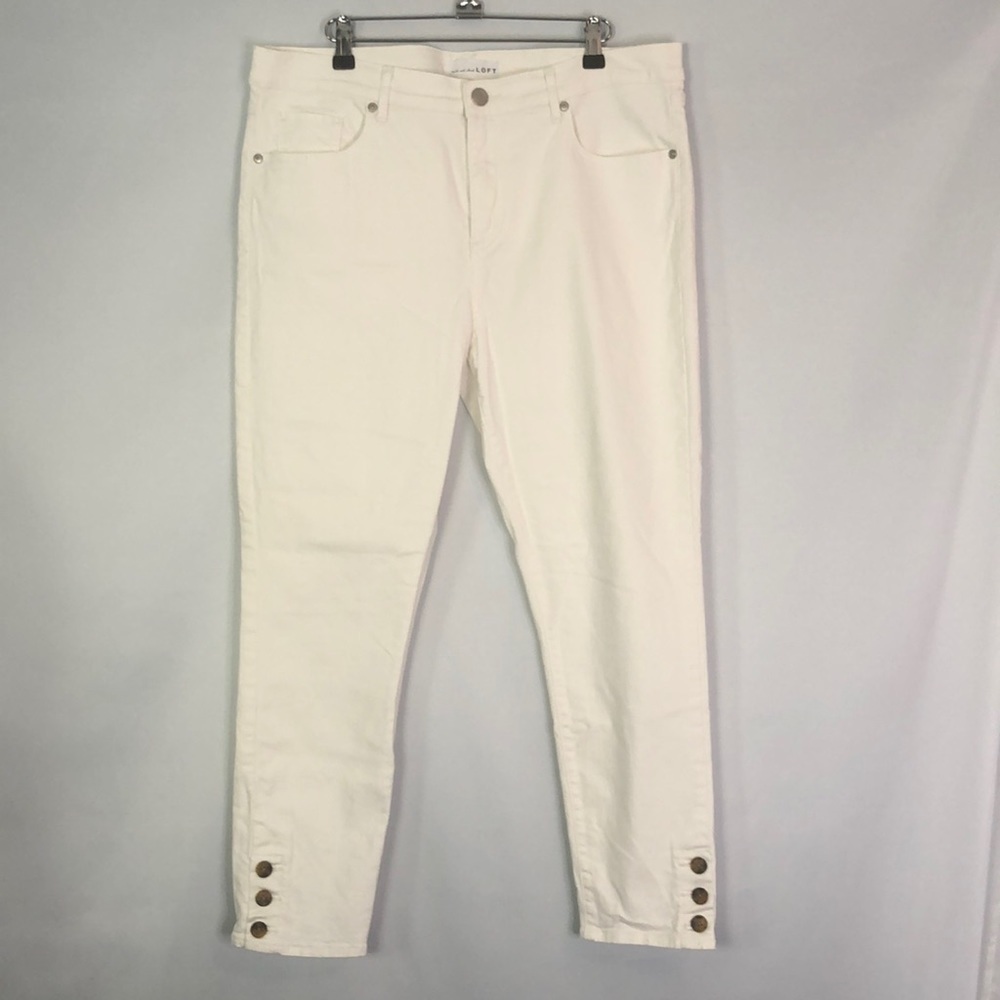 LOFT Made and Loved Modern Slim Pockets White Jean Size 32/14